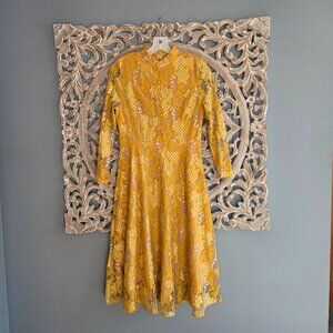 Vintage yellow and silver lace midi dress with long sleeves mock neck. Small